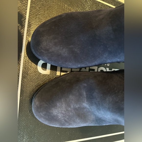 KARL LAGERFELD PARIS LENORE SUEDE BOOT SIZE 8 - Picture 9 of 11